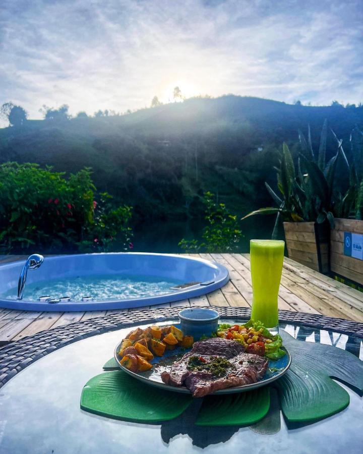 Aw Guatape Glamping Resort 외부 사진